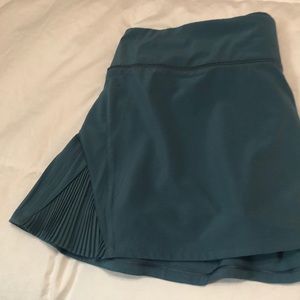 Lululemon skirt